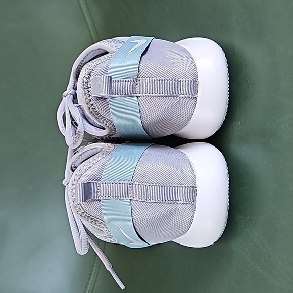 Nike Flex TR 9s, size US 10, wolf grey (light green) - Picture 2 of 5